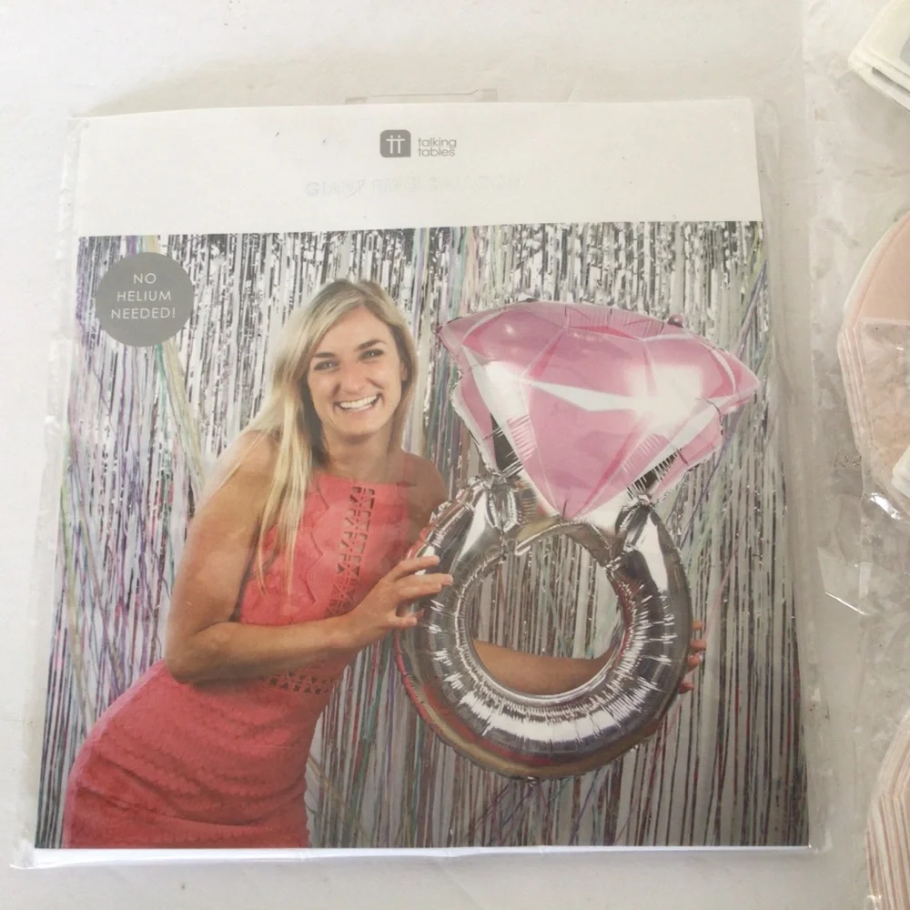 PIER ONE BRIDAL SHOWER WEDDING RING DECORATIONS NWT